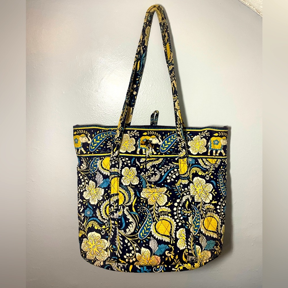 Vintage Vera Bradley Retired Ellie Blue Quilted Laura Weekender Shoulder Bag